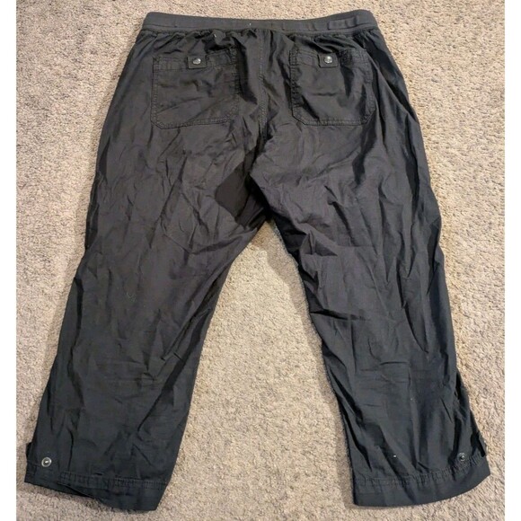 L.L. Bean Stretch Ripstop Pull-On Slim-Leg Capri Pants WOmen's Med Petite - Picture 3 of 6